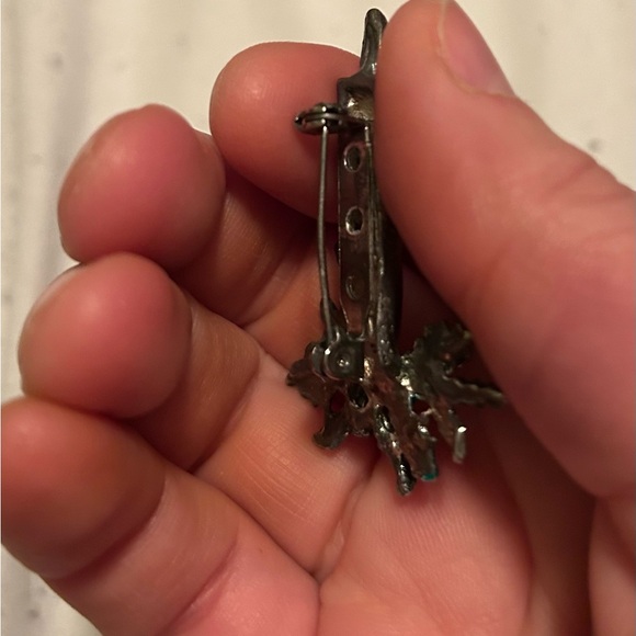 Festive Candle Brooch with Holly Leaves - Picture 2 of 2